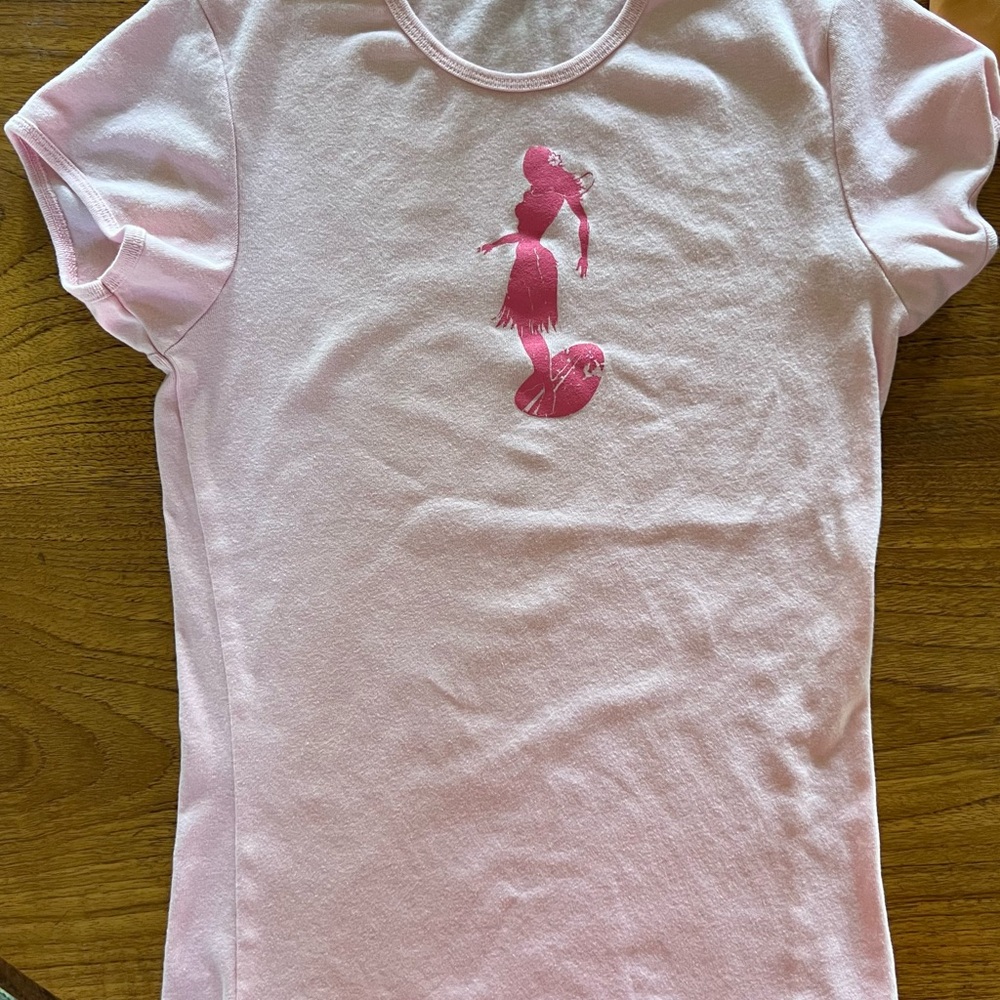 TIKI TOES 100% Cotton soft Pink Hula Lady Surfer Short Sleeve Tee